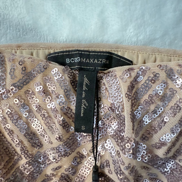 BCBGMAXAZRIA Sequin Off-Shoulder Ruched Dress – Small – Rose Gold - Picture 12 of 14